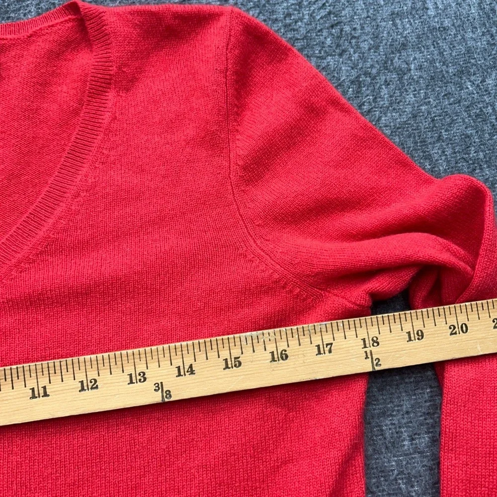 Alex Marie Cashmere V-Neck‎ Sweater M Red Soft Old Money Quiet Luxury Preppy